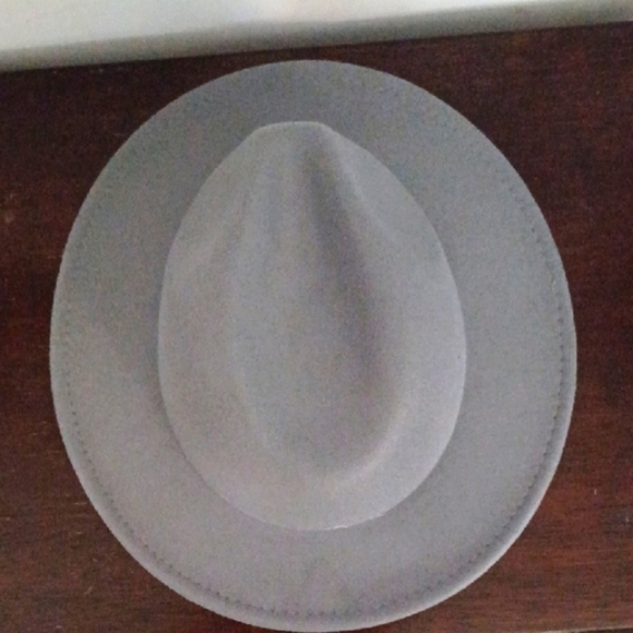 Stylish Gray Fedora Hat - Picture 2 of 5